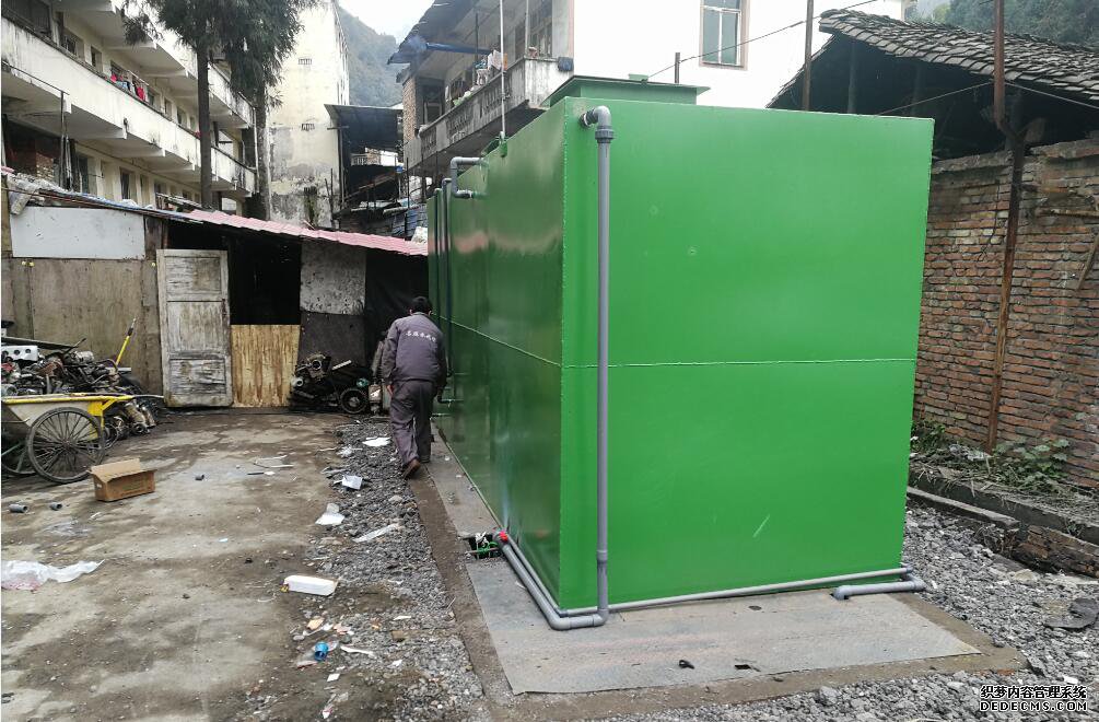 反滲透設(shè)備